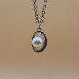 گردنبند نقره با مروارید آبکاری طلا سفید