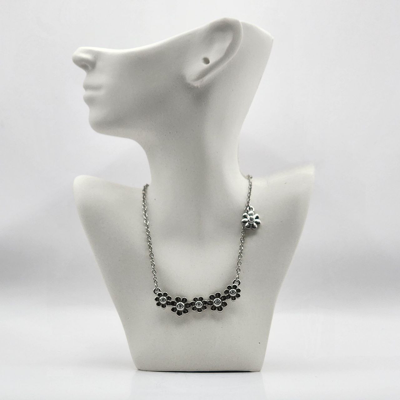 گردنبند زنانه نقره  طرح گل بابونه