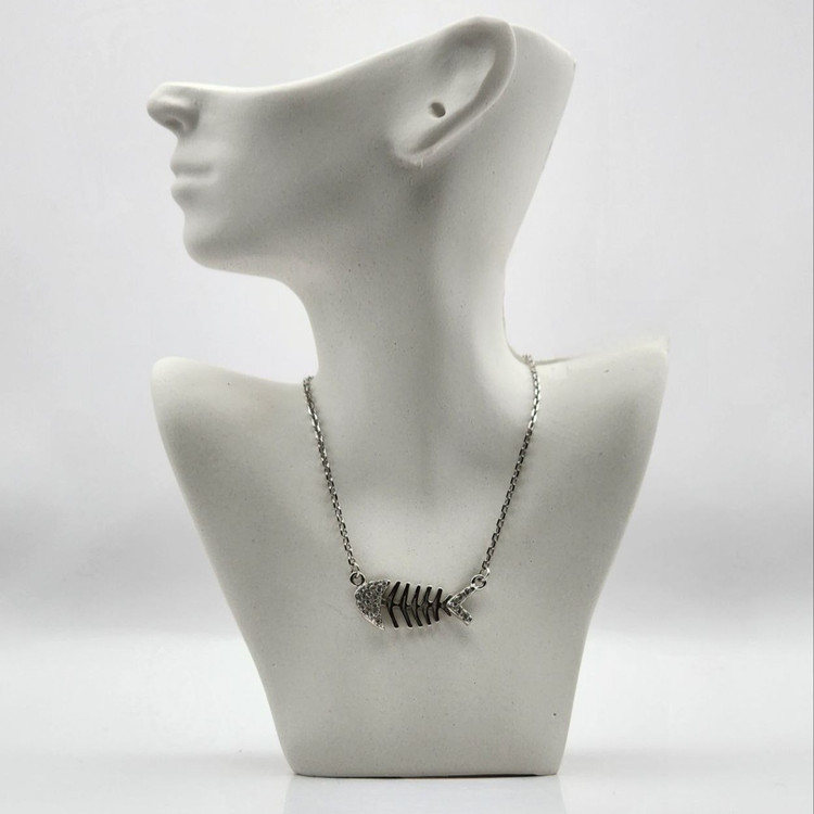 گردنبند نقره طرح تیغ ماهی