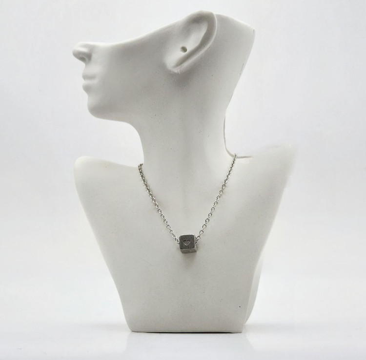 گردنبند زنانه ایتالیایی طرح مربع عشق