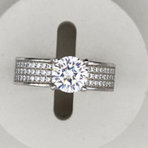 انگشتر نقره ۹۲۵ زنانه مدل حلقه با نگین برلیان اتمی – طرح لوکس و درخشان